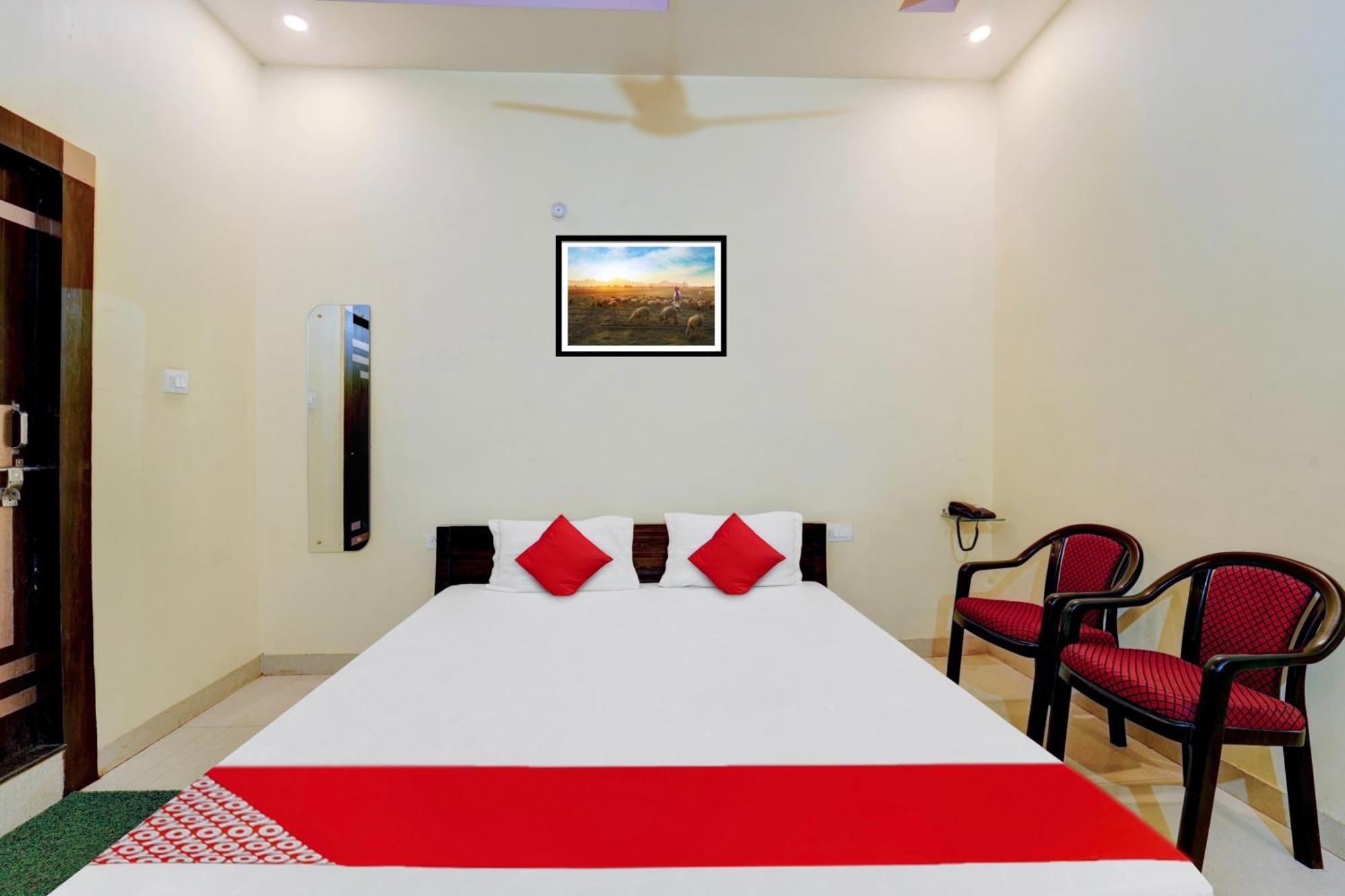 Oyo Flagship Hotel Centre Point Chhapra Εξωτερικό φωτογραφία