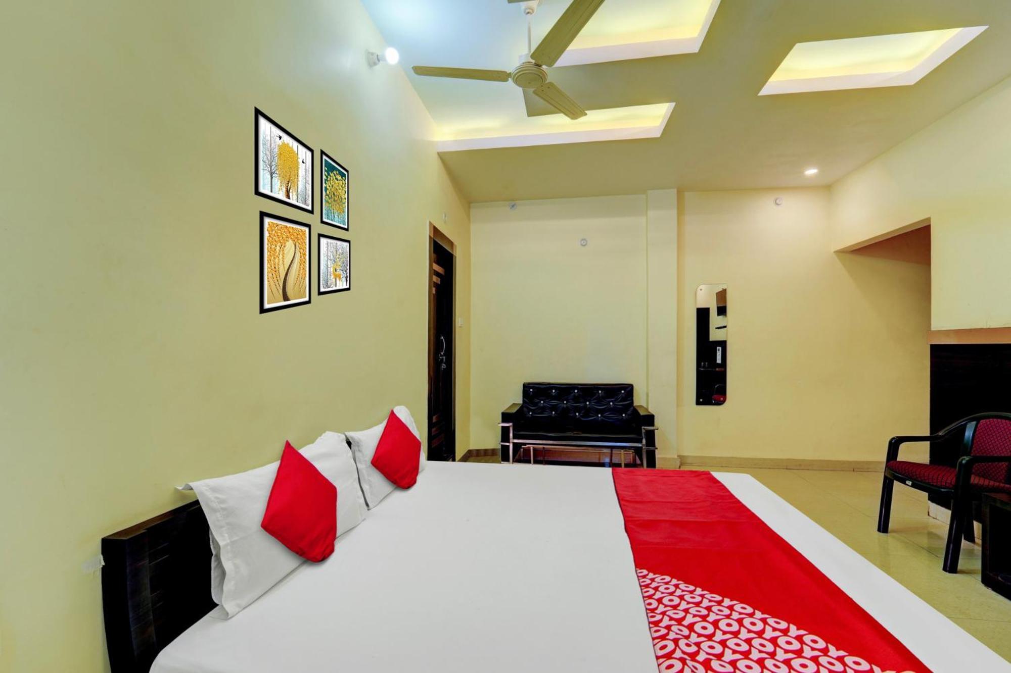 Oyo Flagship Hotel Centre Point Chhapra Εξωτερικό φωτογραφία