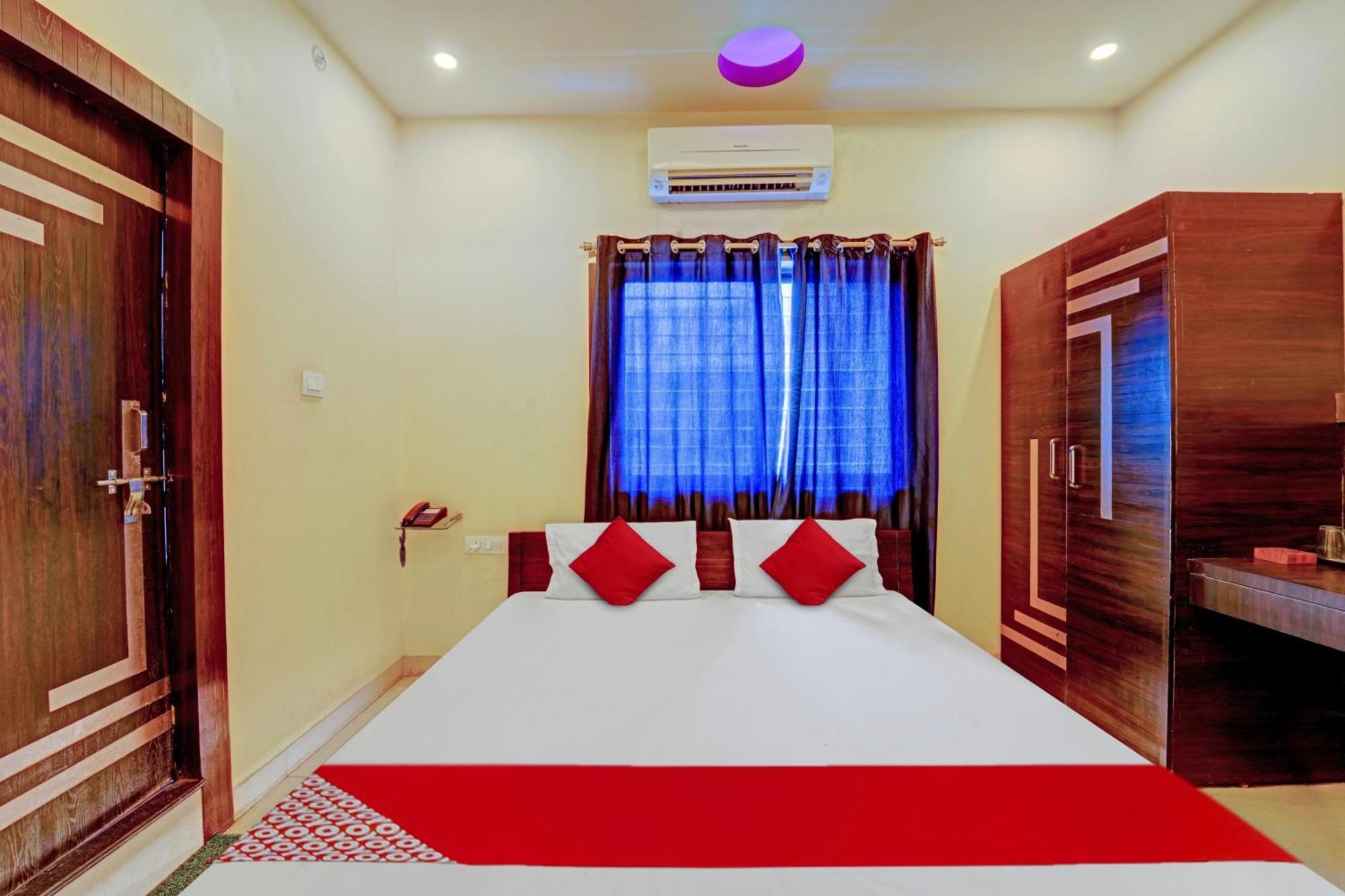 Oyo Flagship Hotel Centre Point Chhapra Εξωτερικό φωτογραφία